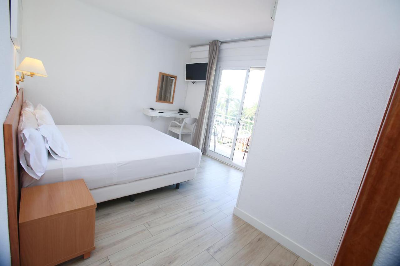 Solvi Hotel - Adults Only Vilanova i la Geltrú Exterior photo