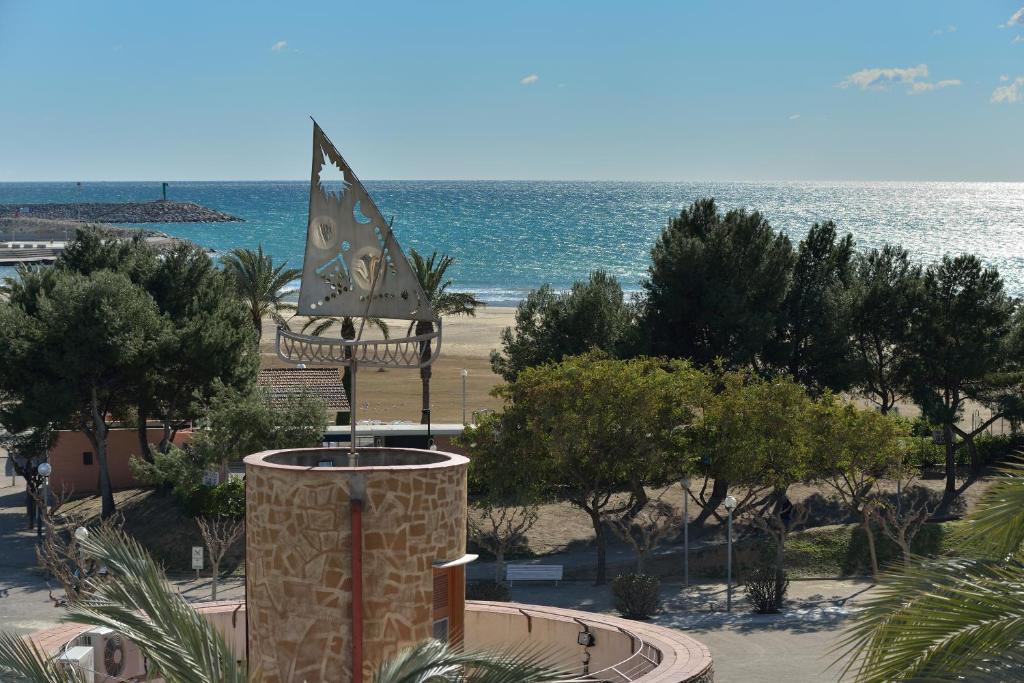 Solvi Hotel - Adults Only Vilanova i la Geltrú Exterior photo
