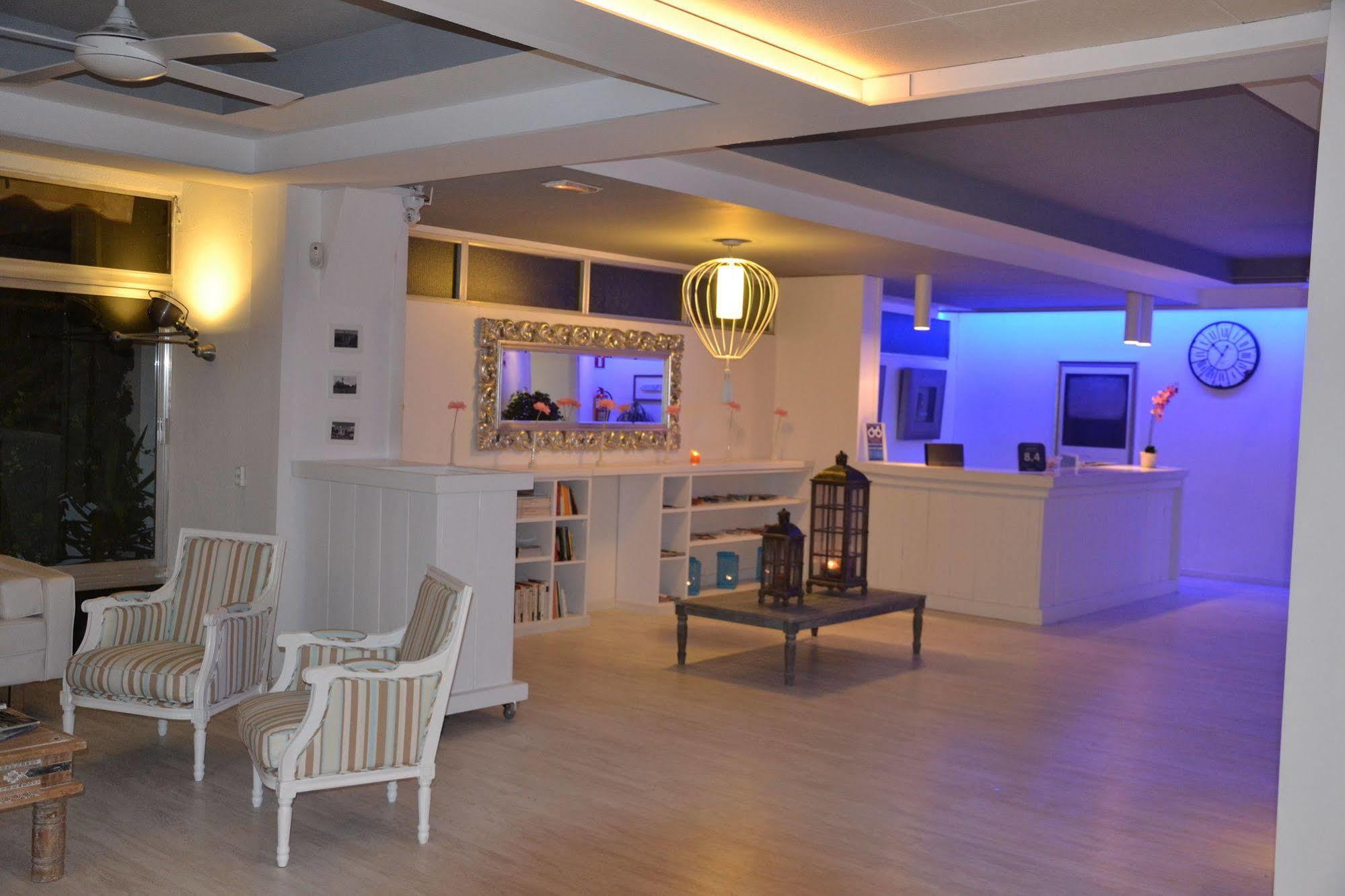 Solvi Hotel - Adults Only Vilanova i la Geltrú Exterior photo
