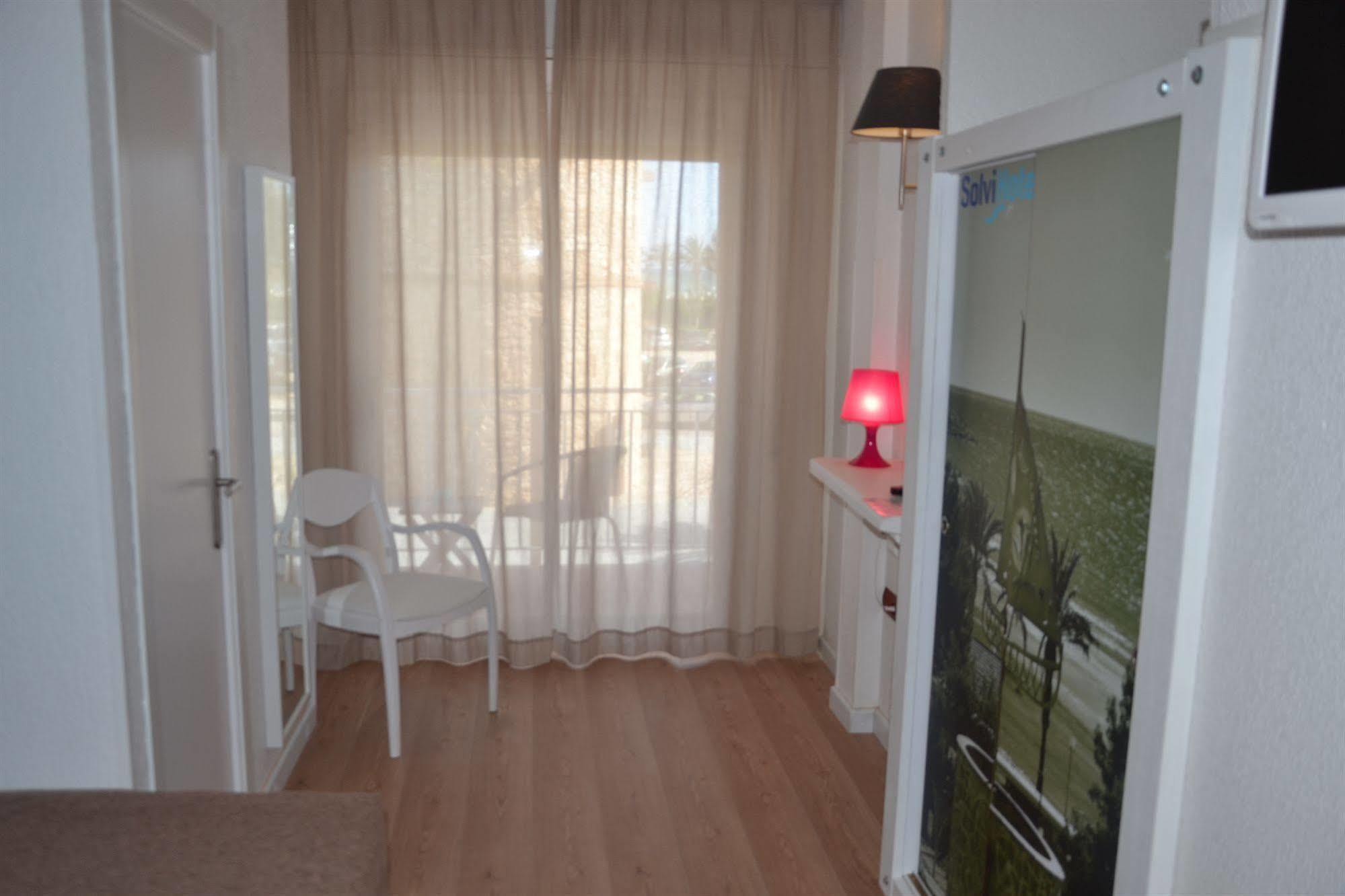 Solvi Hotel - Adults Only Vilanova i la Geltrú Exterior photo