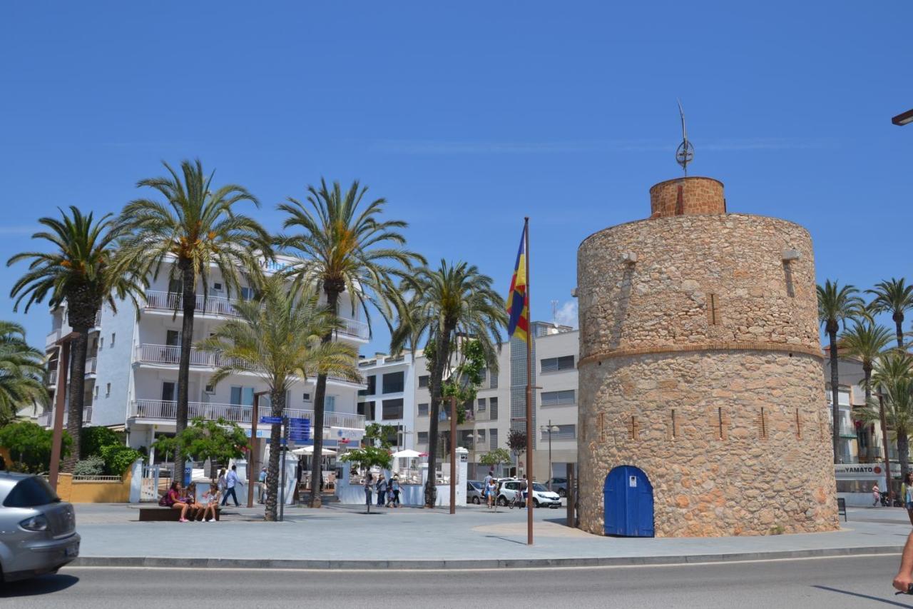 Solvi Hotel - Adults Only Vilanova i la Geltrú Exterior photo